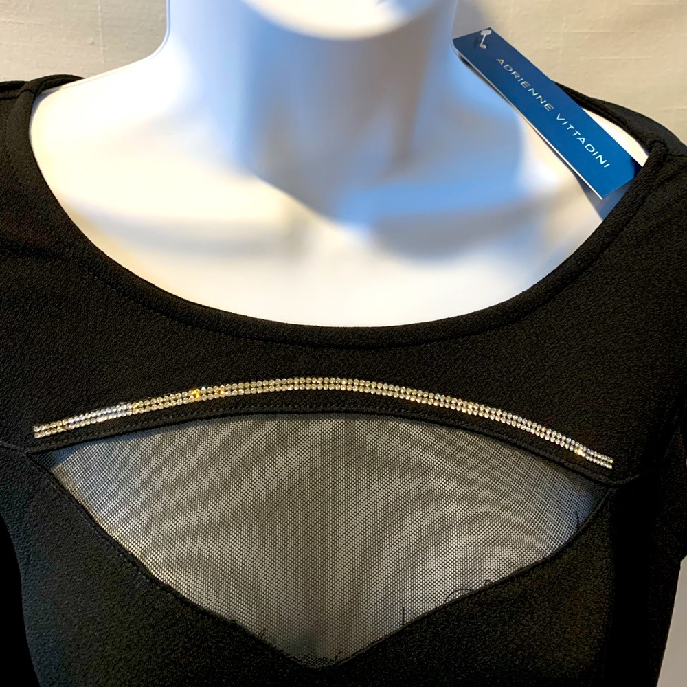 Cute cold shoulder top- Swingy with some Blingy!😁